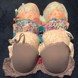 Victoria Secret bra lot